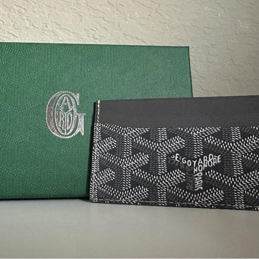 ⭐Goyart Cardholder Grey⭐